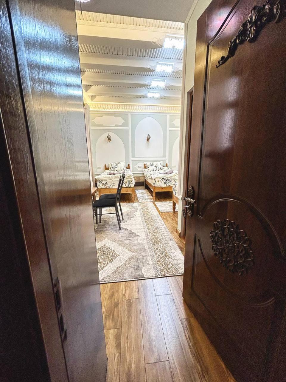 Rahmat Guesthouse ブハラ エクステリア 写真