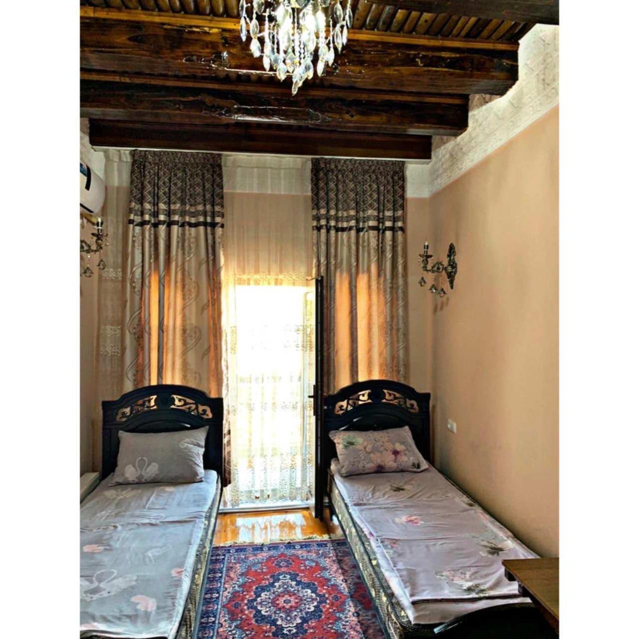 Rahmat Guesthouse ブハラ エクステリア 写真