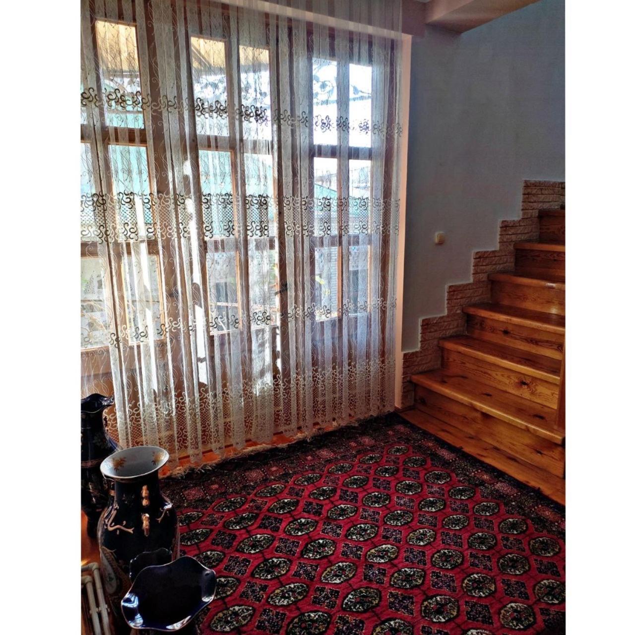 Rahmat Guesthouse ブハラ エクステリア 写真