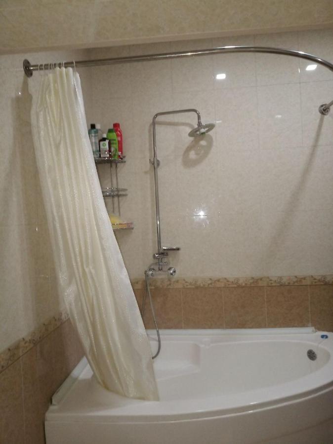 Rahmat Guesthouse ブハラ エクステリア 写真